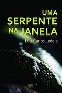 Uma serpente na janela