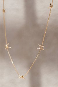 Colar Arame Farpado Cravejado