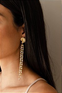 Brinco Franja de Concha com Pérolas