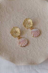 Brinco Concha Madrepérola Rainha