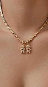 Pingente Cravejado Menina Ouro