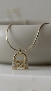 Colar Longo Cadeado Cravejado