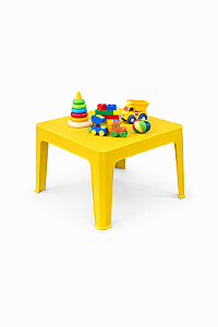 Mesa Infantil 50x50 Plástica Amarela - Reforçada