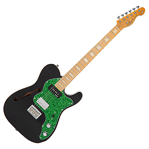 Guitarra Vintage V72 Reissued Boulevard Black com Corpo Alder Braço Maple Escala Maple 22 Trastes Captadores Wilkinson Platinum Ponte Hardtail WVFS