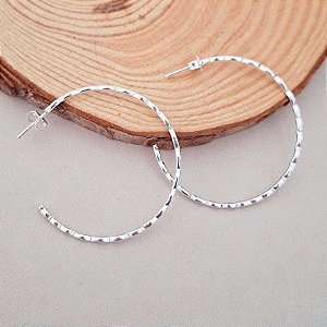 Brinco De Prata Meia Argola Ondulada 40 mm