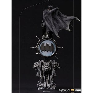 Estátua Batman: Batman Arkham Asylum Deluxe By Eddy Barrows Azul Escala  1/10 - Iron Studios - Toyshow Tudo de Marvel DC Netflix Geek Funko Pop  Colecionáveis