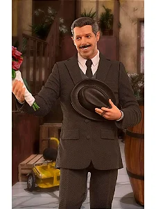 ESTÁTUA PROFESSOR GIRAFALES - CHAVES - IRON STUDIOS