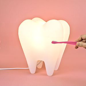 LUMINÁRIA DENTE