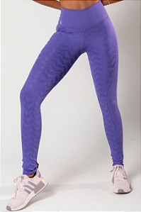 Calça Legging com Recortes