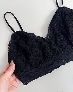 Top com renda Tassia