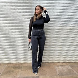 Calça reta jeans com strass frontal Helo