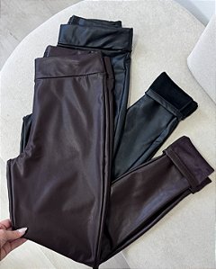 Legging Em Courino Flanelada Marta