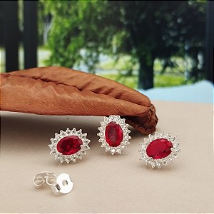 Conjunto Oval Cravejado Vermelho (Brincos e Pingente) - Prata 925 - MCJ88-45114