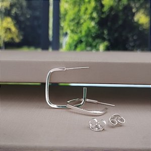 Argola Quadrada Com Tarraxa - Prata 925-MB923-0923