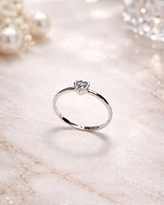 Anel Solitário Coração Embutido -Prata 925 -MA249-2153