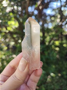 Ponta Quartzo Rosado (formação natural)