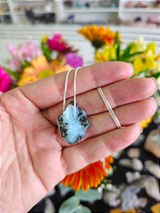 Colar médio Larimar