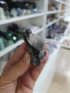 Calcedônia Negra com Quartzo