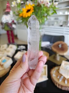 Mestre Lemuriano com Hematita e Isís