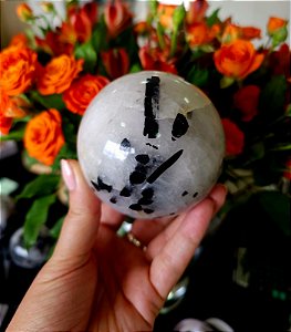 Esfera de Quartzo Turmalinado