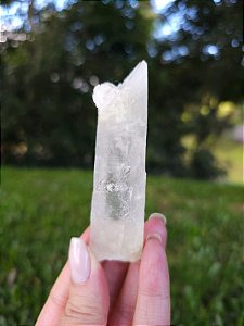 Cristais lightning (Quartzo Raio) com Inclusão de Enxofre