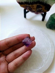 Fluorita Octaedro Roxa