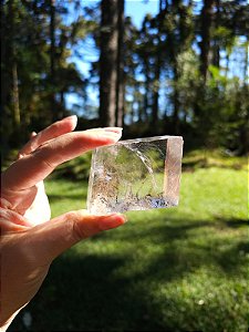 Calcita Rombóide com Dendritas