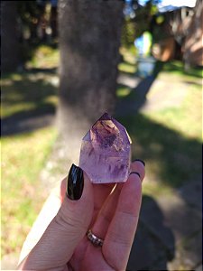 Ametista com Quartzo Translúcido Lapidada