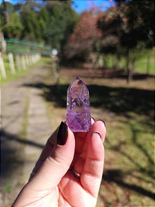 Ametista com Quartzo Translúcido Lapidada