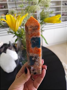 Calcita Laranja com Apatita Azul