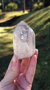 Quartzo com Inclusão de Lodolita em Espiral