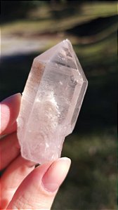 Quartzo com Inclusão de Lodolita em Espiral