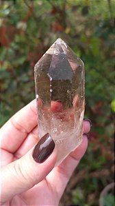 Quartzo com Rutilos Dourados e Pontas Internas