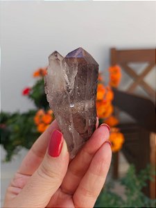 Mestre Biterminado Ísis Autocurado Coberto de Hematita