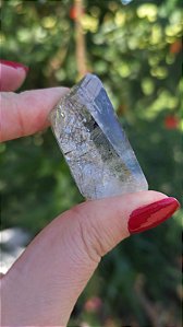 Quartzo com Rutilos Grafite