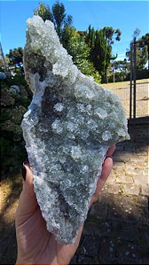 Drusa de Quartzo com Celadonita