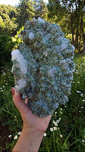 Quartzo coberto de Celadonita