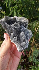 Estalactites de Calcedônia Negra