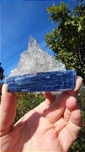 Cianita Azul com Quartzo Cristal