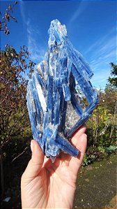 Cianita Azul com Quartzo