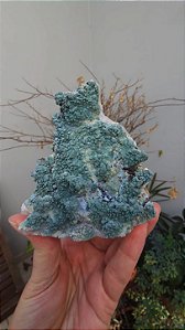 Drusa de Quartzo Coberta de Celadonita