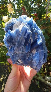 Cianita Azul com Quartzo