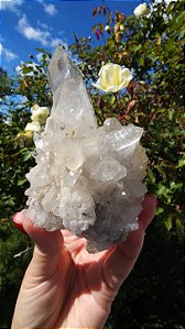 Drusa de Cristal com Ísis no Topo