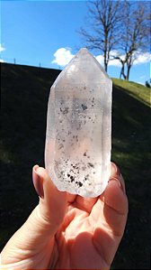 Cristal Lemuriano com Inclusão de Hematita