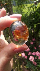 Cristal Hialino com Hematita em camadas