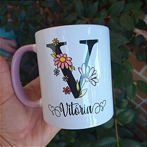 Caneca Alfabeto Floral