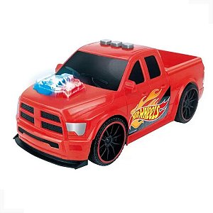 Brinquedo Carro Multikids Pick Up Truck Hot Wheels Com Luz, Som e 3 Funções Radicais - Vermelho - 3 Pilhas AA - BR1820