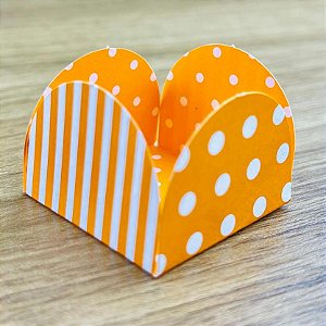 50 Forminhas Listras Poá Laranja/Branco Para Doces 4 Pétalas 3,3X3,3X2,2 10.46 (Nc Toys Simples) comprado 60