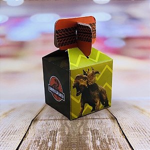 8 CAIXA LEMBRANCINHA FESTA DINOSSAURO 87-5 (NC TOYS)