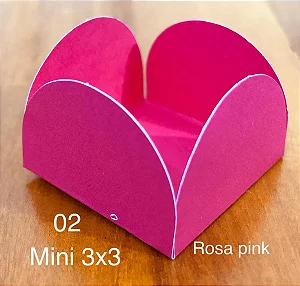 50 Forminhas Pink Para Doces 4 Pétalas Mini 3X3X2 Cm 70.10 (Nc Toys)